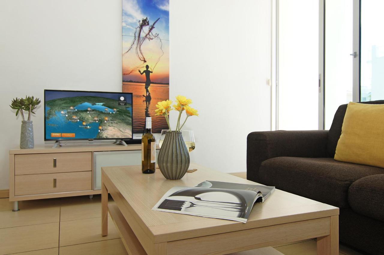 Calypso - Coralli Beachfront Apartment Πρωταράς Εξωτερικό φωτογραφία