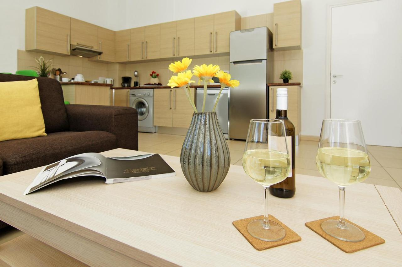 Calypso - Coralli Beachfront Apartment Πρωταράς Εξωτερικό φωτογραφία