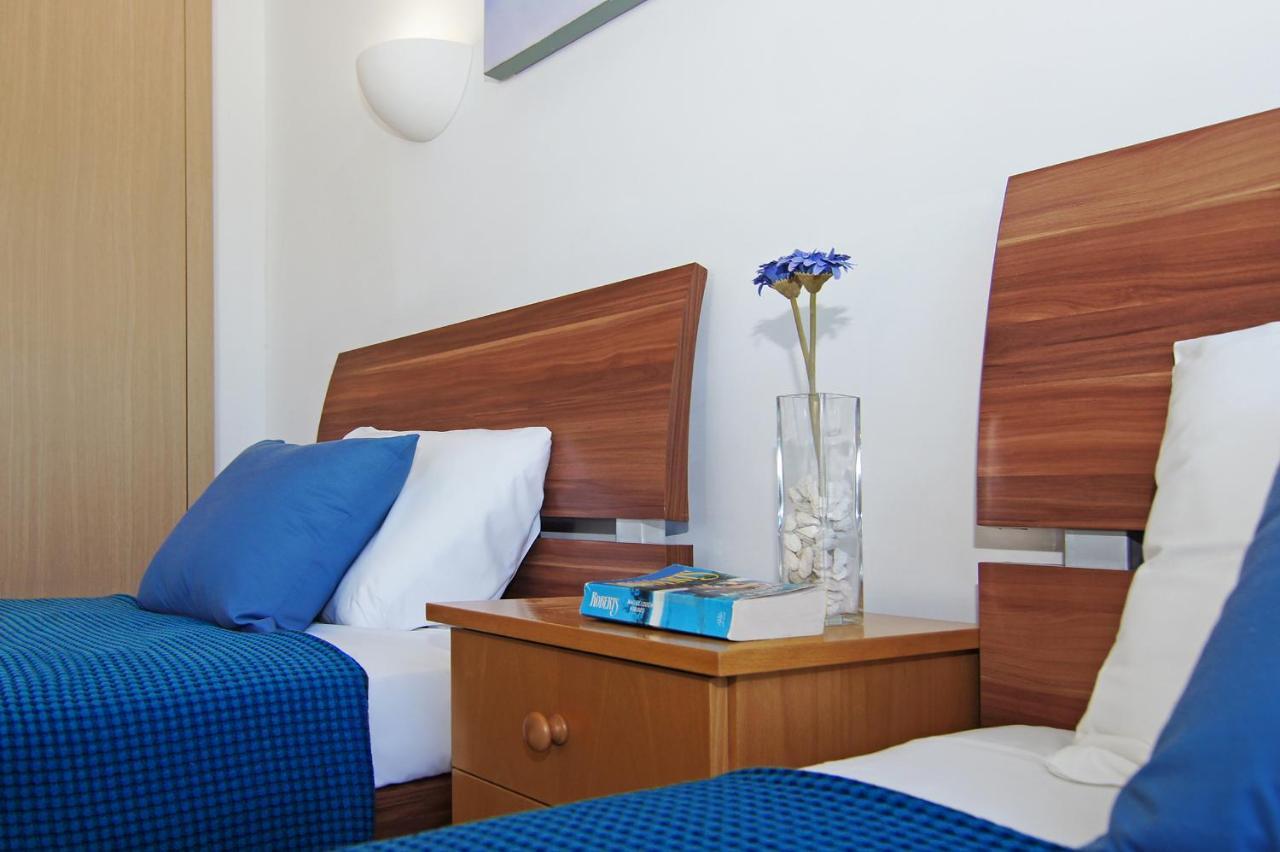 Calypso - Coralli Beachfront Apartment Πρωταράς Εξωτερικό φωτογραφία