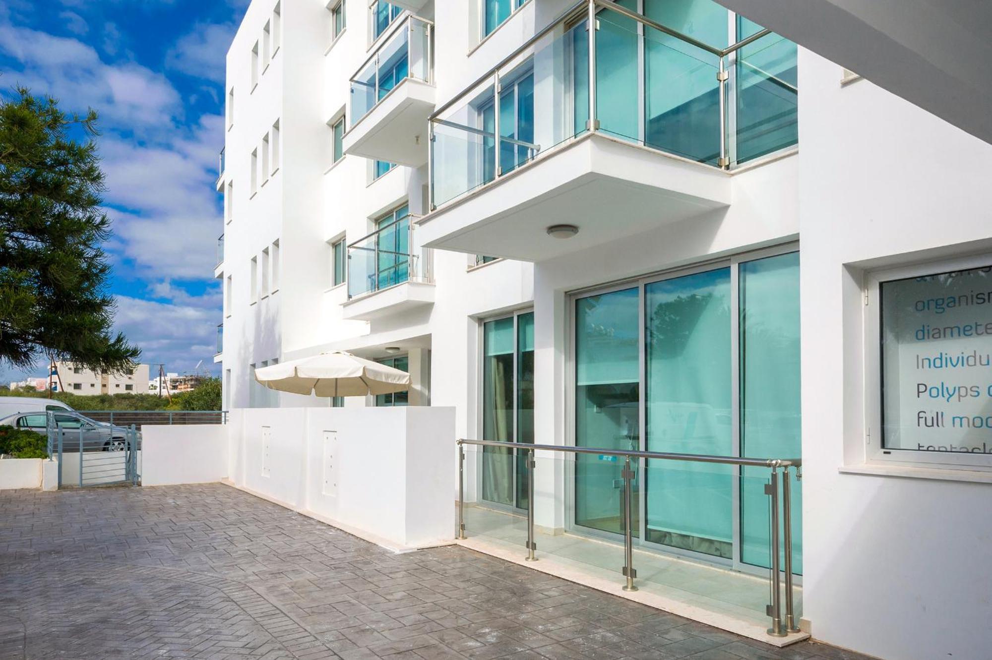 Calypso - Coralli Beachfront Apartment Πρωταράς Εξωτερικό φωτογραφία